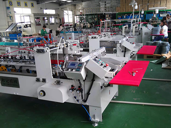 全自動(dong)膠盒機供(gong)應