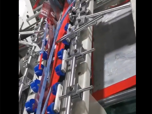 全自(zi)動膠(jiao)盒機(ji)